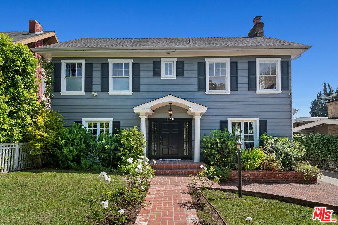 138  N Wilton Pl 4BR Mid Wilshire La