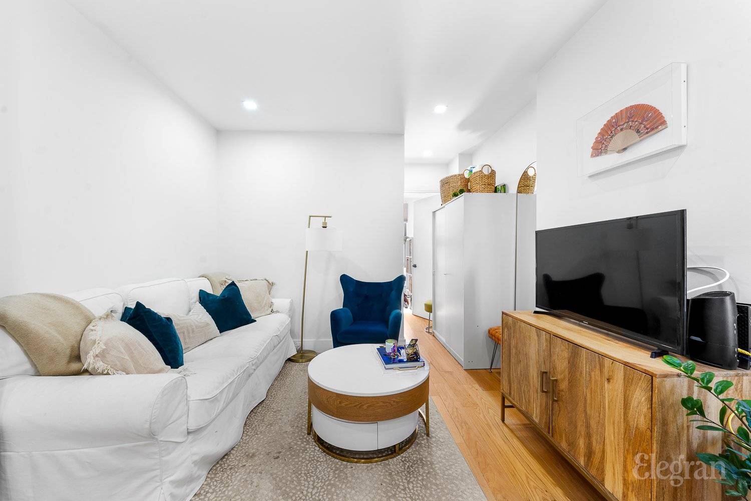 Perfectly laid out 2 bedroom 1 bathroom apartment in NoLiTa in unit laundry amp ; dishwasher Unit 17 features brand new renovation work, from the flooring, through the kitchen appliances ...