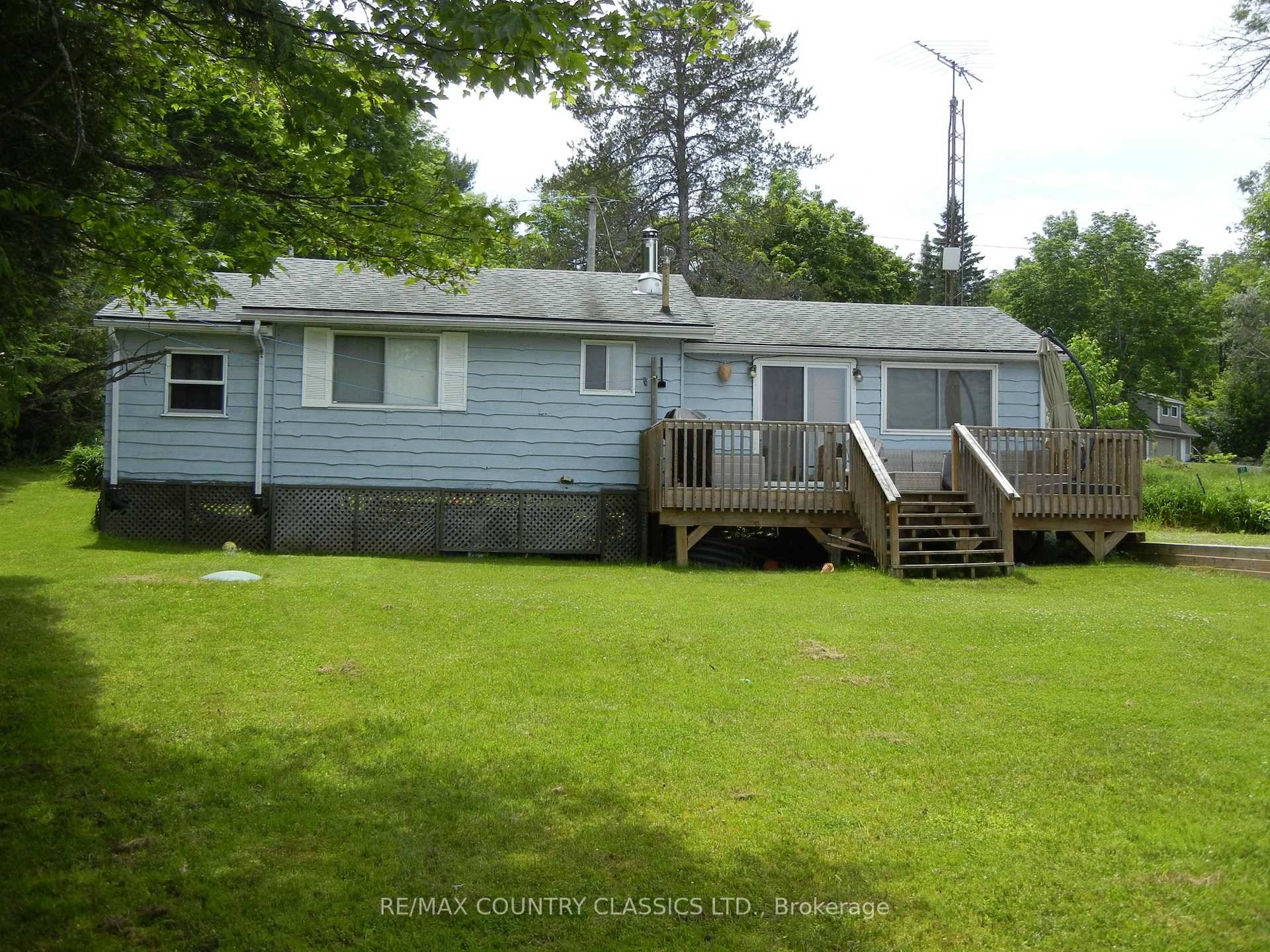 Nestled in the serene beauty of West Bay on picturesque Chandos Lake, this charming three bedroom, one bathroom three season cottage offers the perfect retreat for those seeking peace, nature ...