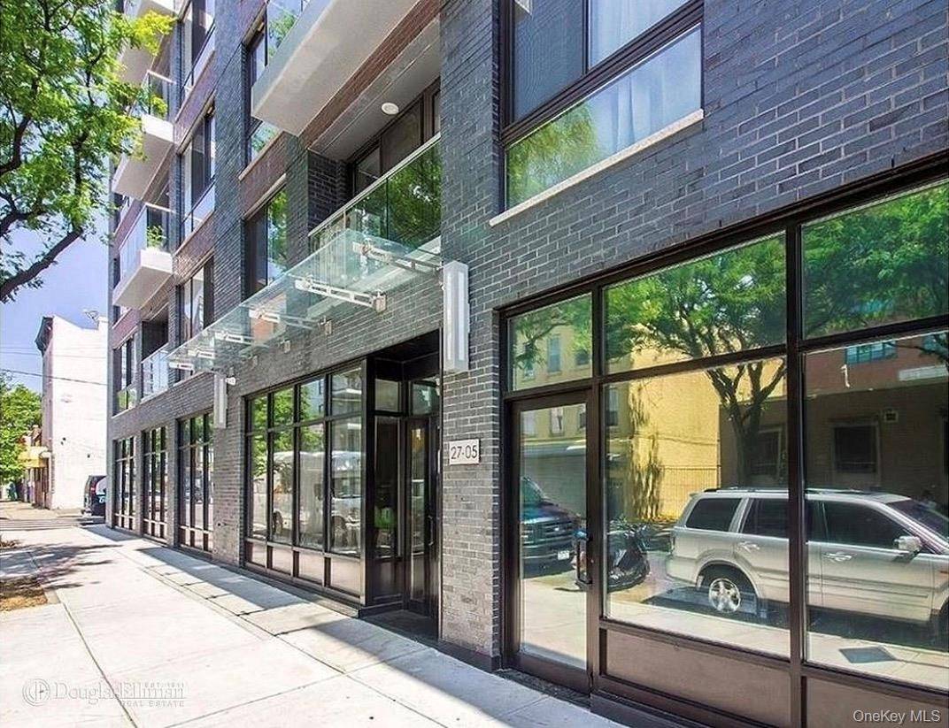 Well priced 2BR 2BA apartment in a rental building in the heart of Long Island City.