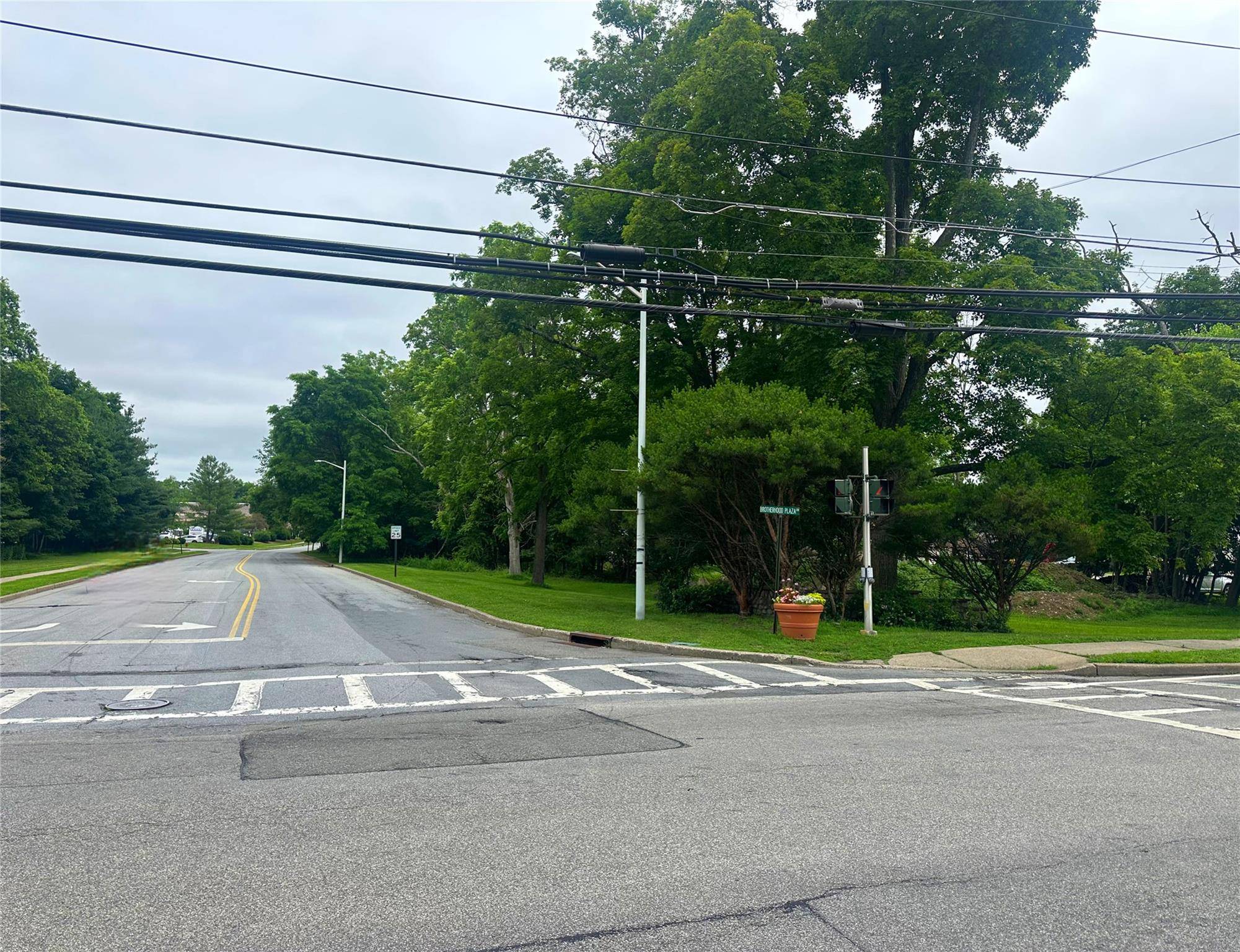 UNBELIEVABLE DEVELOPMENT OPPORTUNITY IN THE HEART OF WASHINGTONVILLE !