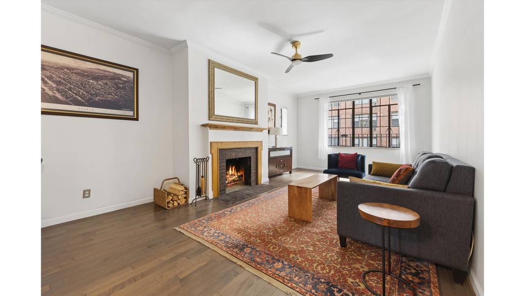 Perched among the treetops high above coveted Tudor Grove you'll find views and abundant natural light in this spacious pre war 1 bedroom coop.