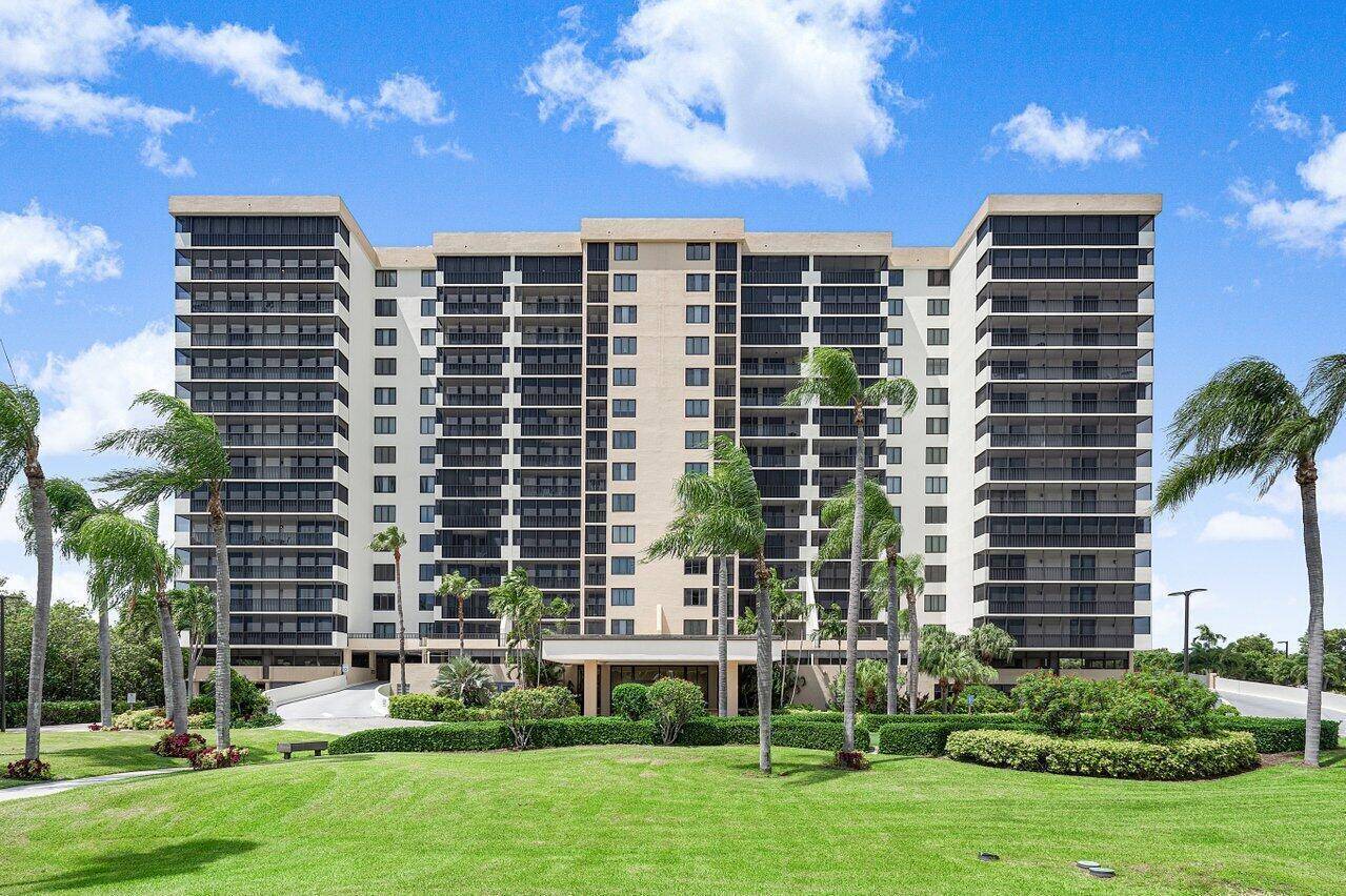 Welcome to your magnificent oasis in Highland Beach at the Coronado.