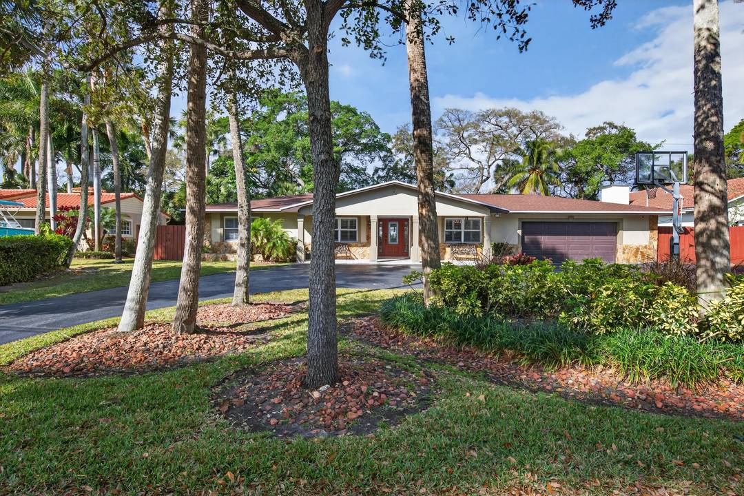 Live in the heart of Riverland in this turnkey family home.