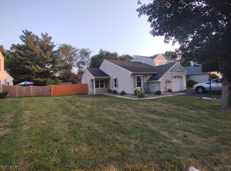 Welcome to updated, ready to move in, EAST facing please confirm ranch style home in the beautiful Woodbrook Corners neighborhood of North Edison.