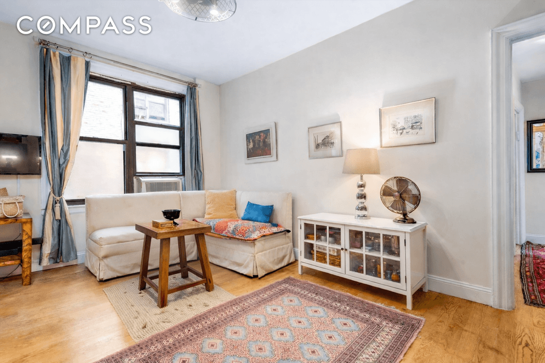 Residence 3C is a warm, two bedroom co op on a picturesque, tree lined block in the heart of Lenox Hill.