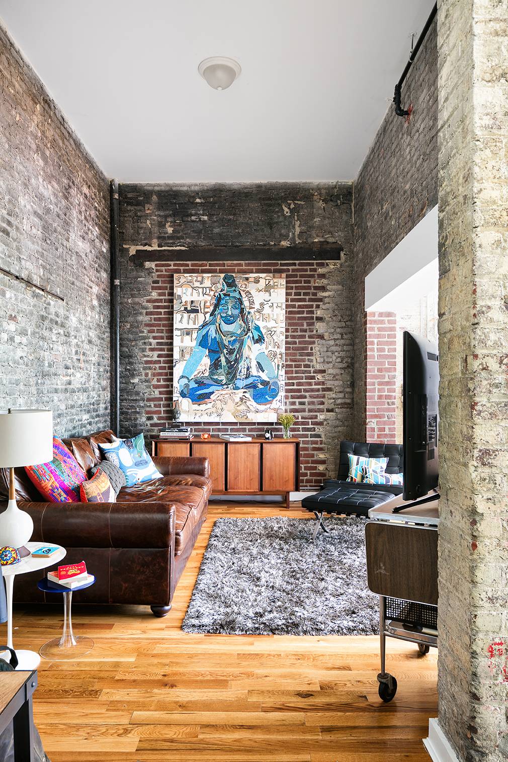 Welcome to LOFT 401, an extraordinary residence within the historic 1930s Lewis Steel Building.