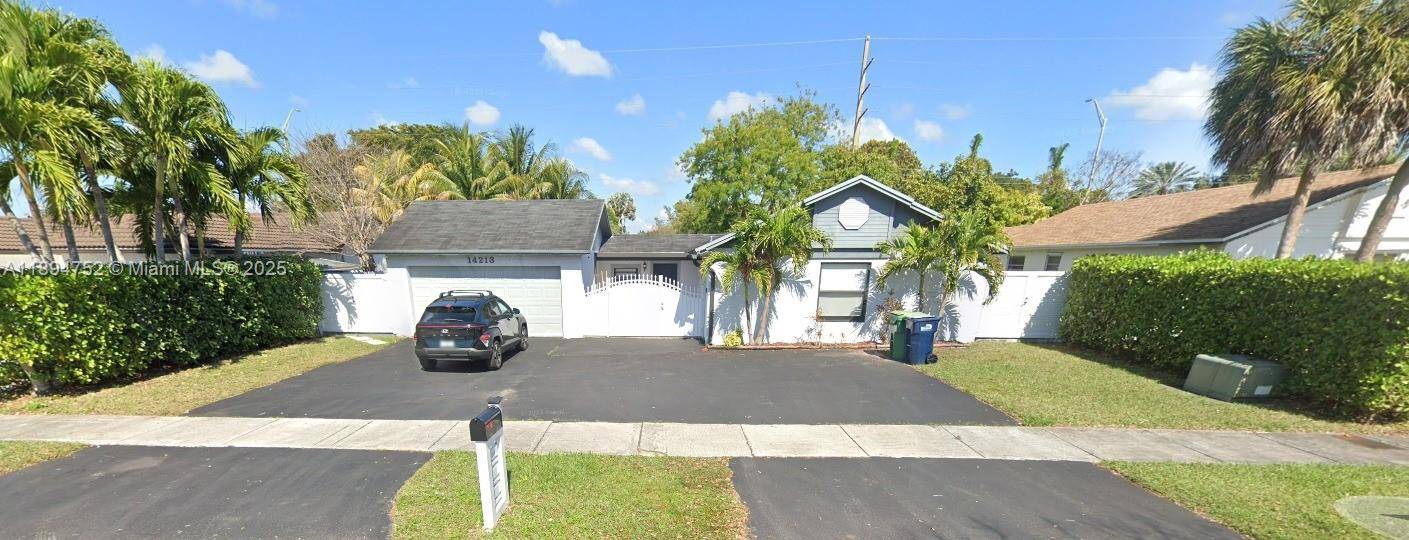 Single Family home with 3 bed and 2 bath with and a converted garage with 1 bed and 1 bath ready to move in, plenty spacious back yard, 7 years ...