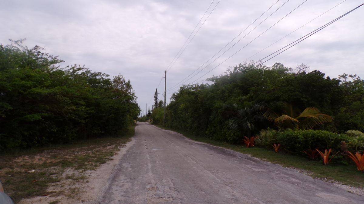 APPLE POND RD. Land Long-Island-Bahamas