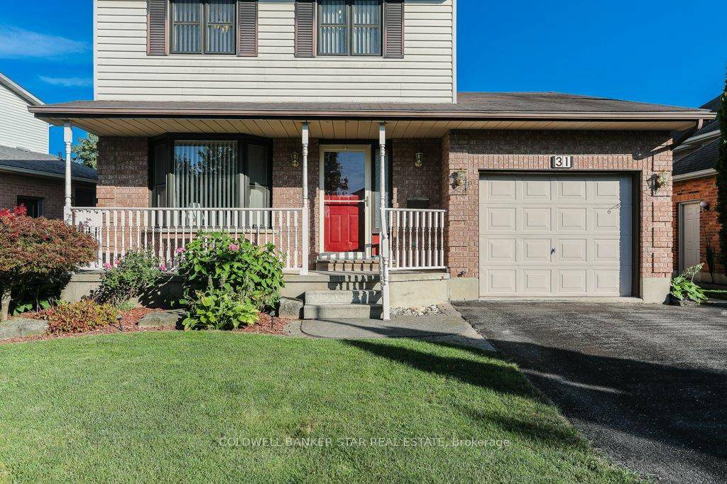Well maintained 2 story home located in Elgin Estates, desirable family neighborhood on the western edge of Aylmer.