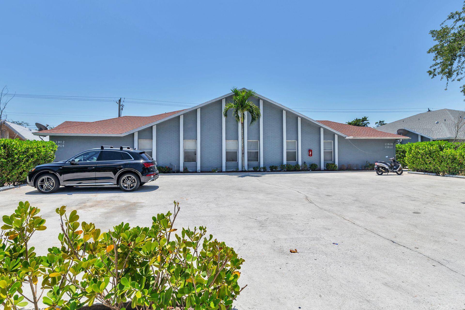 Fully occupied modern and fully renovated 6 fourplex properties a total of 24 4 bedroom, 2 bathroom units offering strong rental income and long term appreciation.
