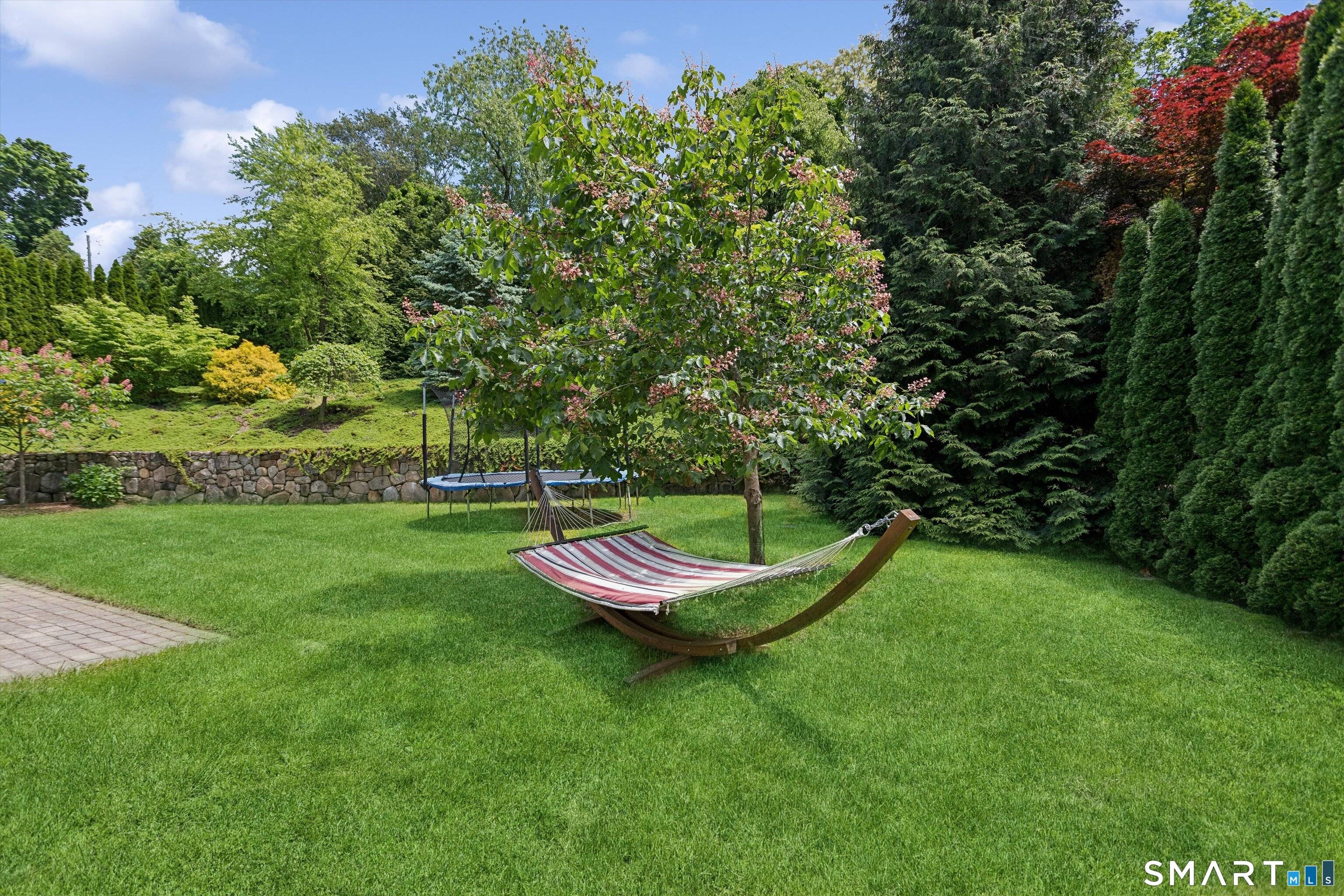Fantastic Location ! Bike to the beach Walk to train 15 minutes or Saugatuck River Entertainment Restaurants, Shops, Paddle Boarding and so much more.