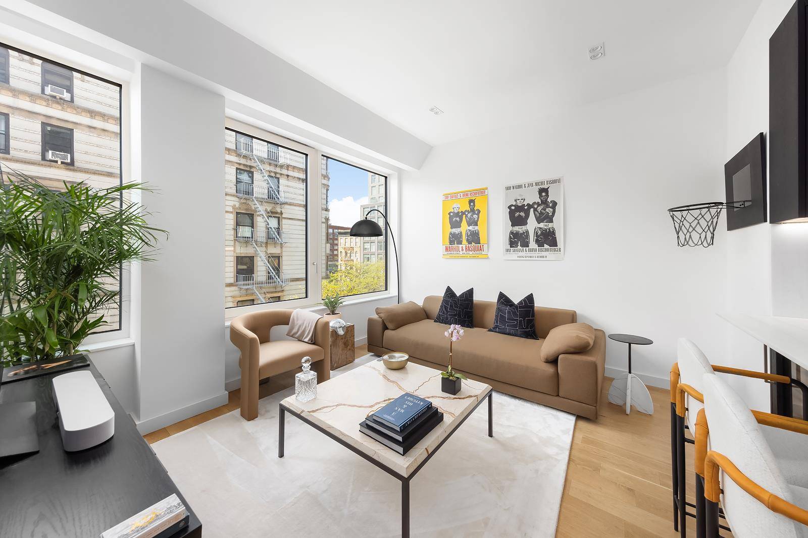 WHERE CHRYSTIE STREET MEETS BOND STREET 32 East 1st Street Located at the nexus of Noho, the East Village, and the Lower East Side, 32 East 1st Street has been ...