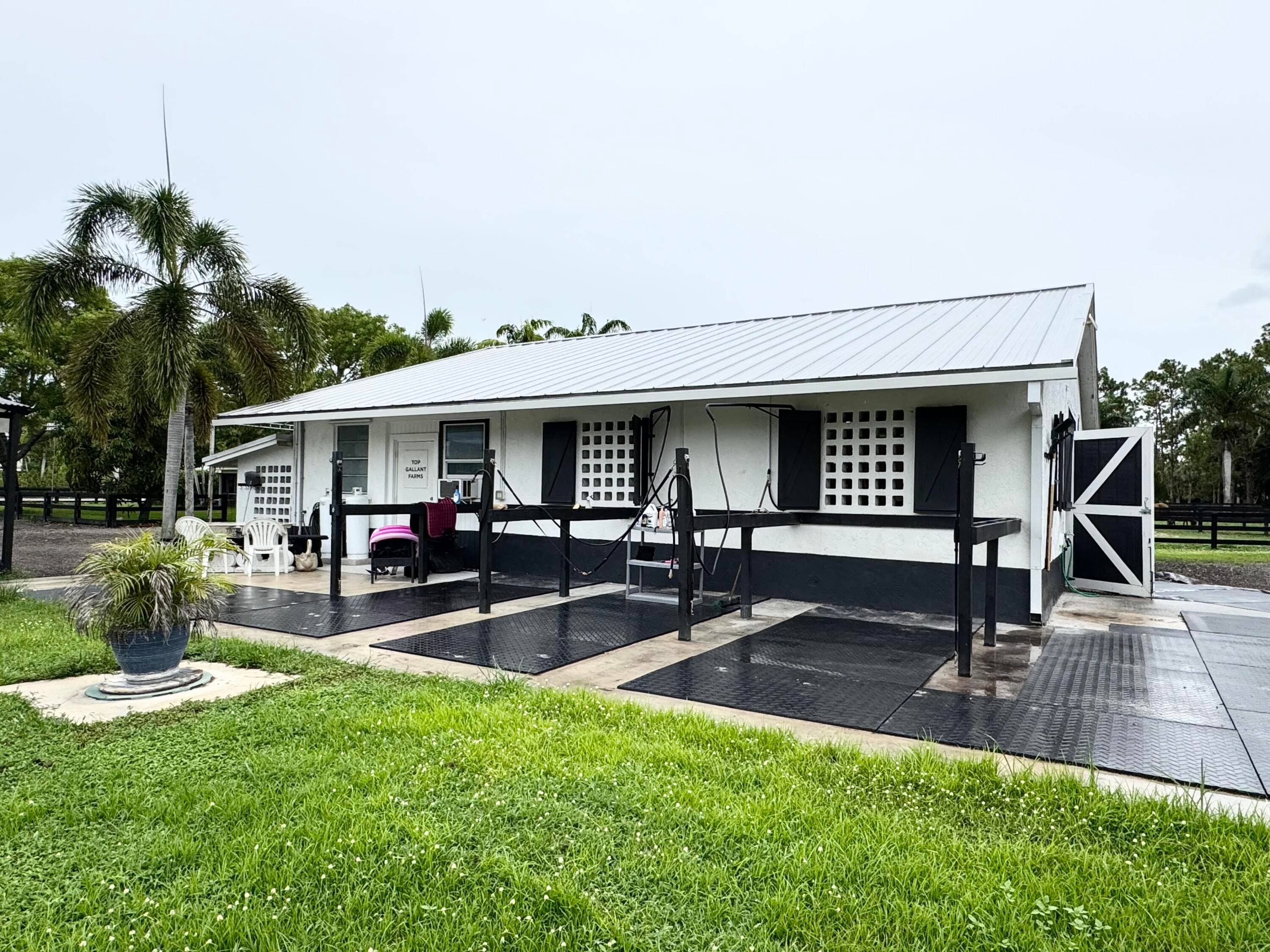 Welcome to your dream retreat !