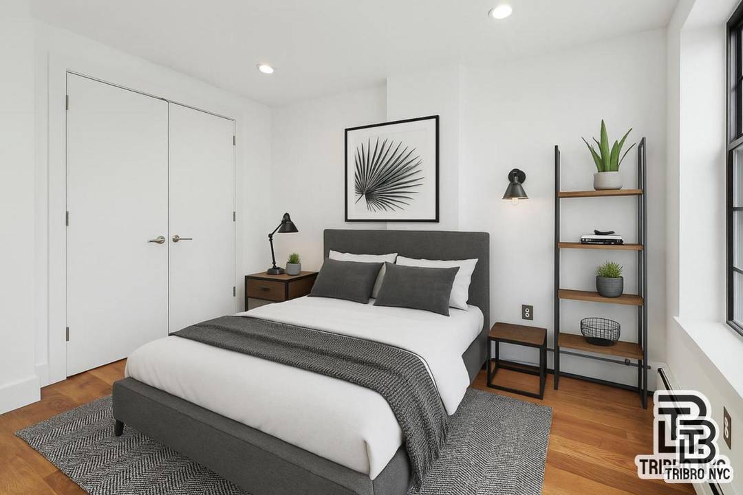 MUST SEE this Loft 14ft ceilings in Prime DOWNTOWN BROOKLYN Stunning 4BR 2BA in Prime Boerum Hill Spacious, Sunny amp ; Steps to Transit !