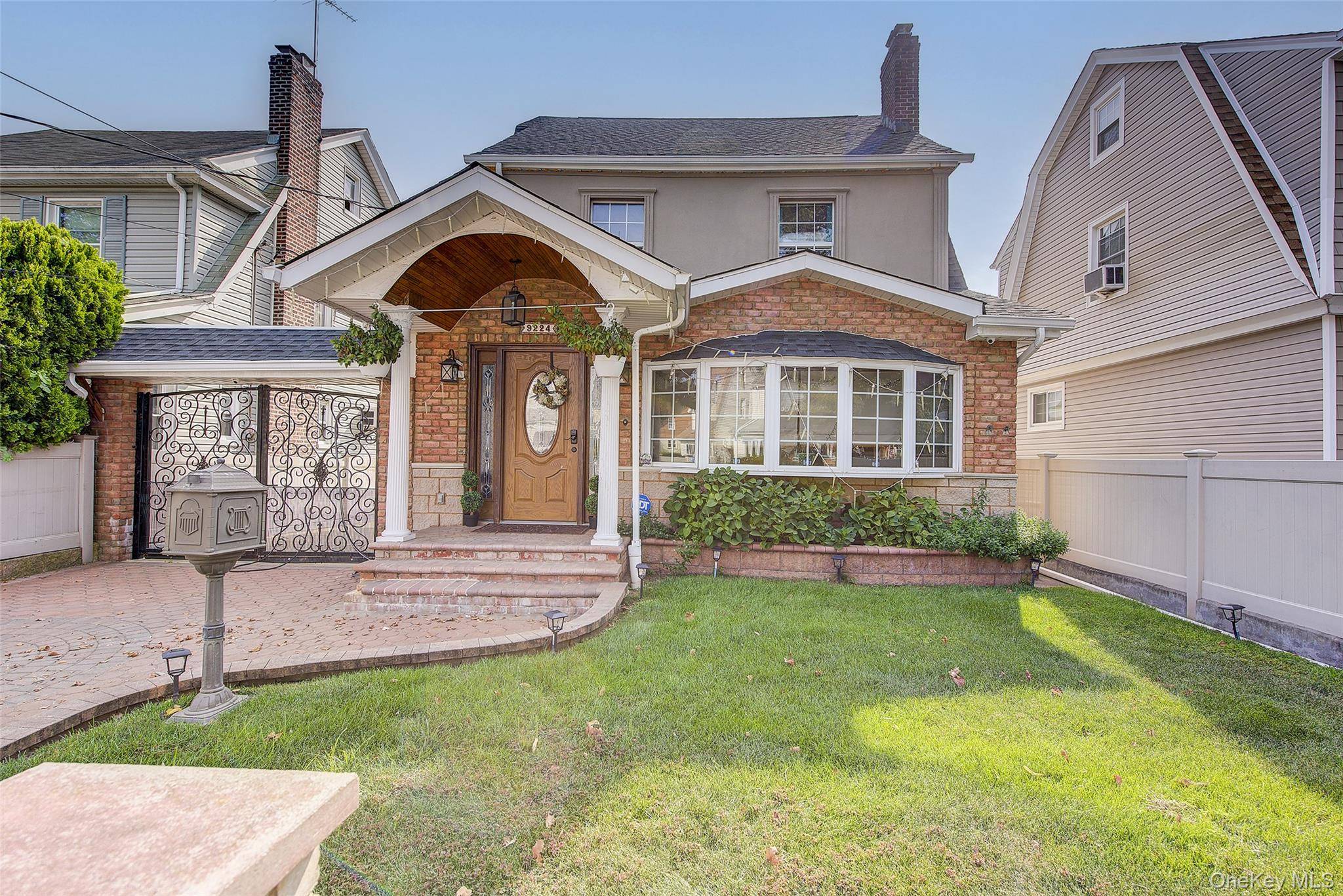 EXCELLENT, MOVE IN CONDITION !