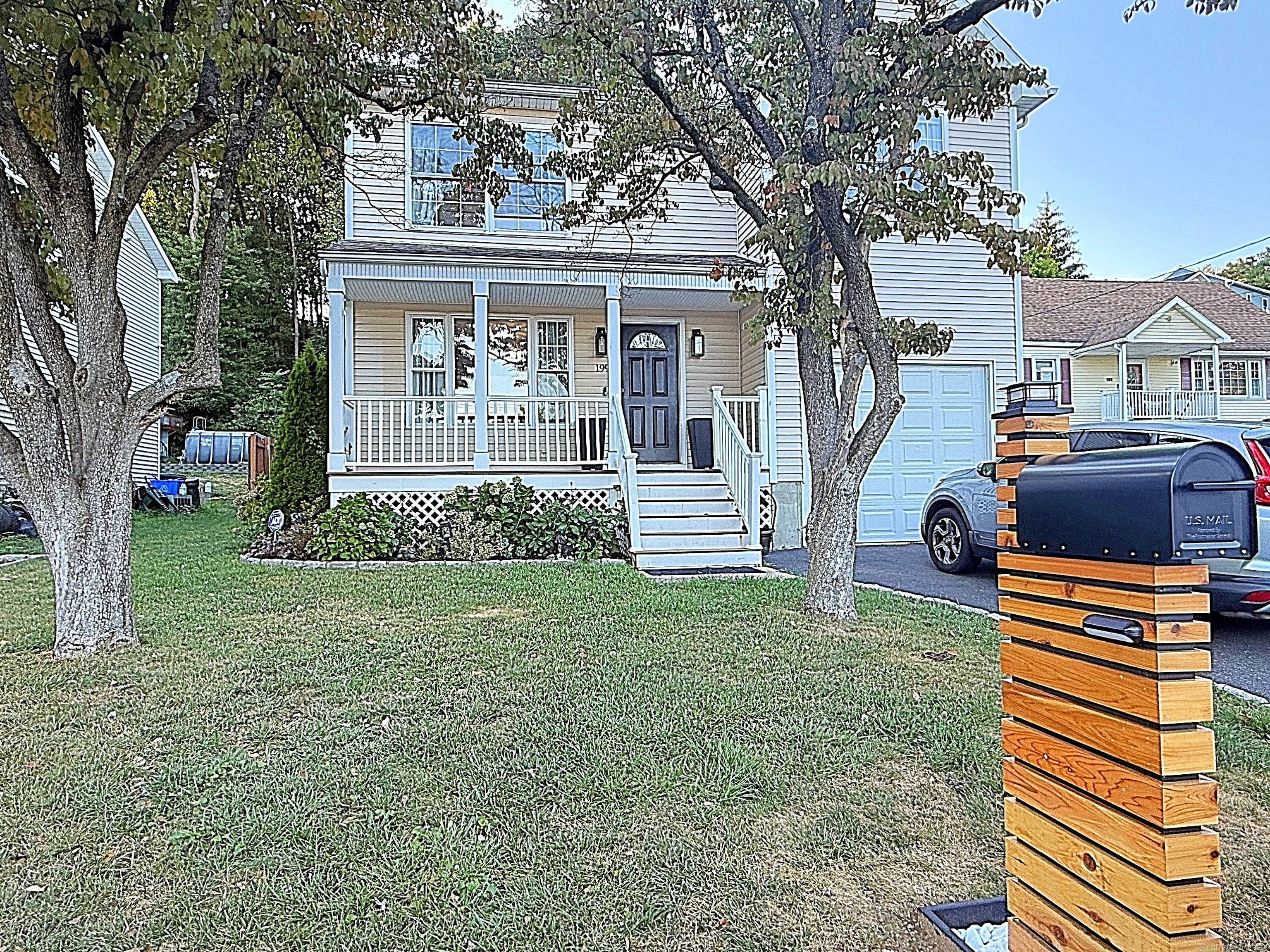 Available for short term rental, this beautifully fully furnished single family home in Bridgeport's desirable North End near the Trumbull line offers both style and convenience.