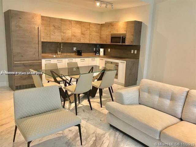 STUNNING WATERFRONT UNIT AT THE DESIRABLE 400 SUNNY ISLES CONDO, 2 BEDROOMS 3 BATHROOMS UNIT IN SUNNY ISLES BEACH, WALKING DISTANCE TO THE BEACH AND STATE PARK.