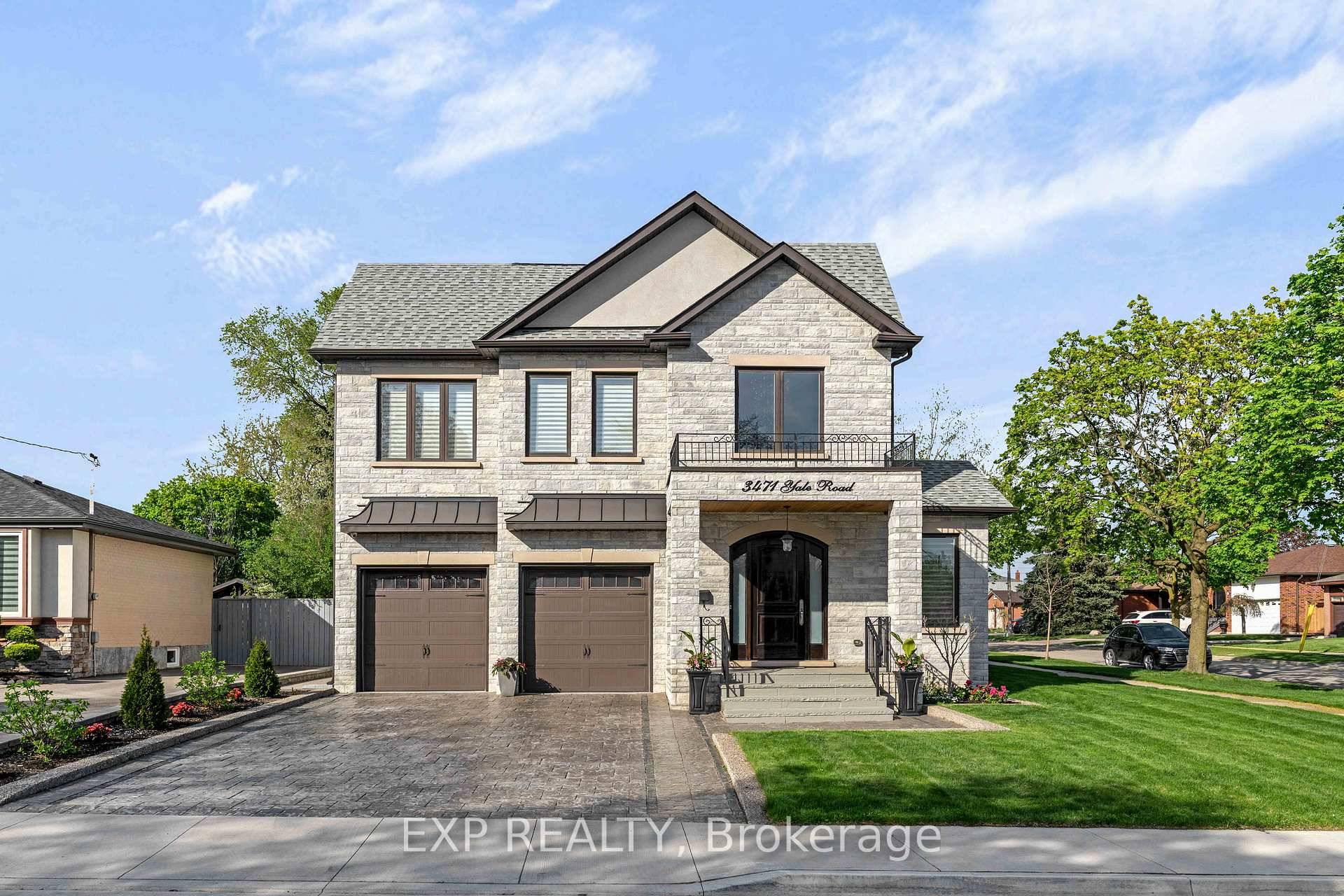 Welcome to 3471 Yale Road, a truly exceptional custom built luxury residence ideally situated on a beautifully landscaped corner lot in one of Mississauga's most desirable neighbourhoods.