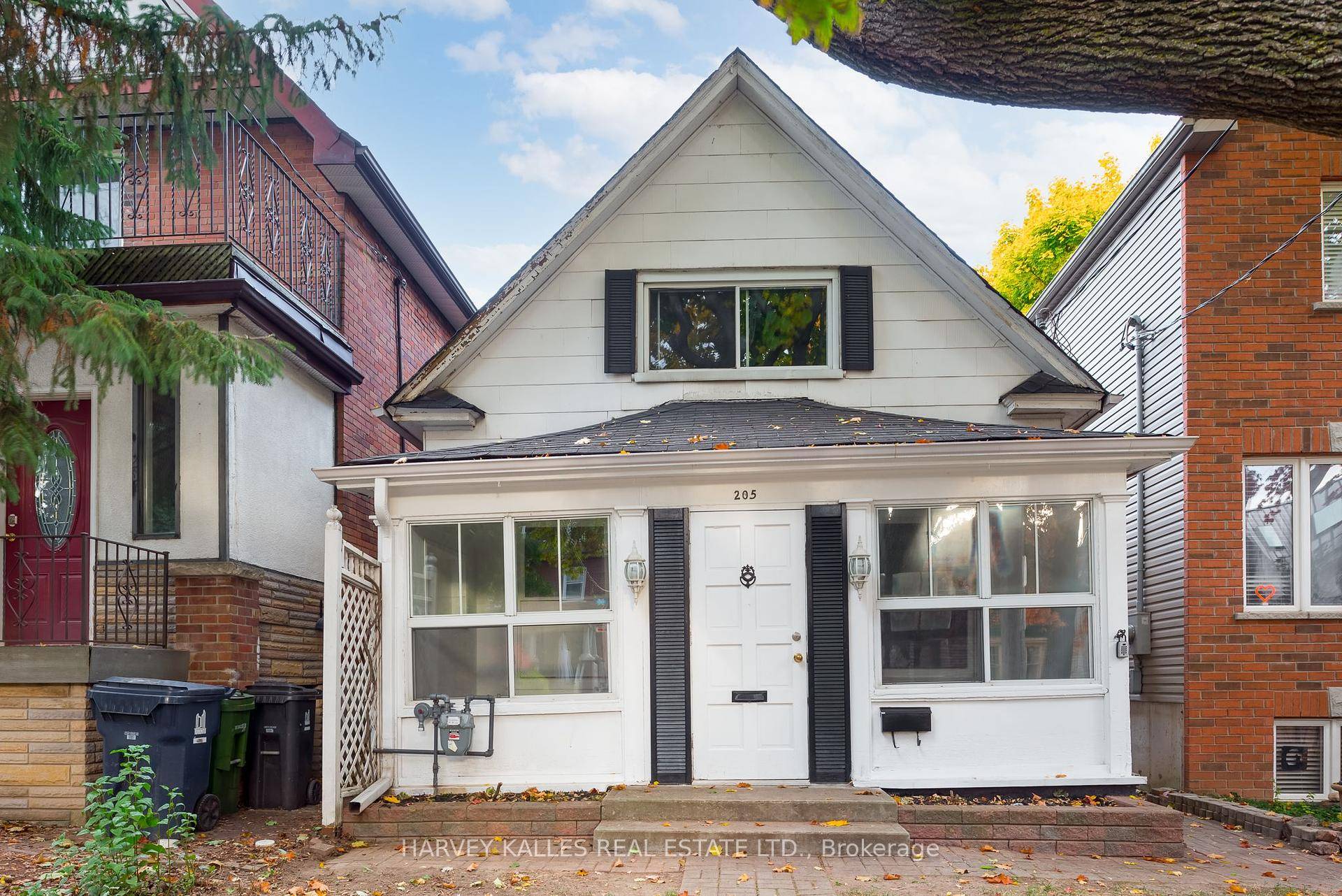 205 Wychwood Avenue sits on a quiet and family friendly treed avenue surrounded by recently restored and newly built homes.