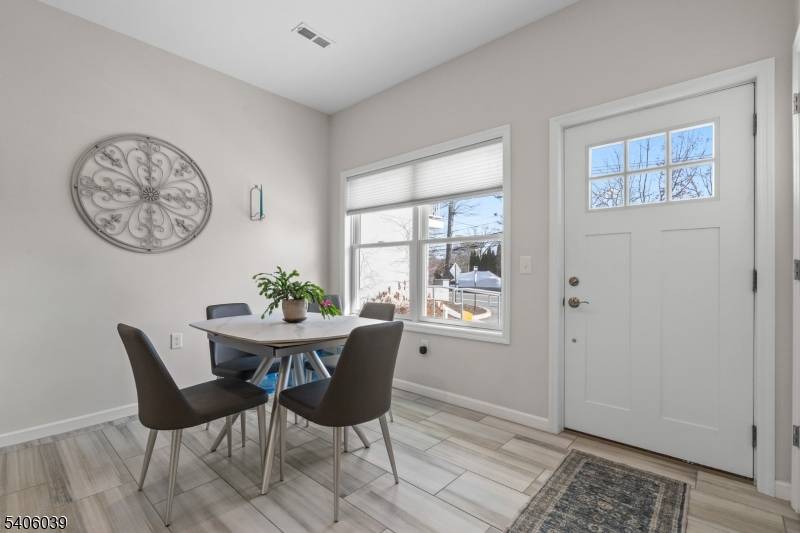 Gorgeous Townhouse with Amazing Views of Greenwood Lake.