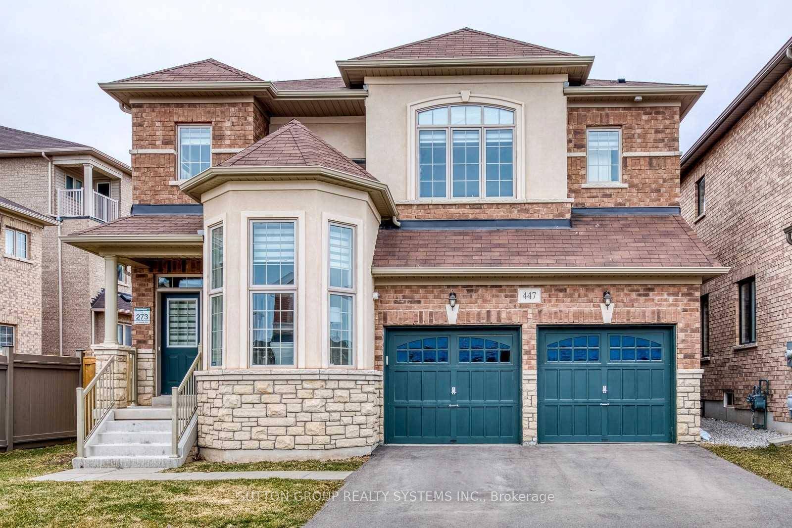 Client Remarks2 Bd Rm Unit In A Quiet Street Of The Desirable Upper Oaks, 2 Bedrooms 2 Bath, Plus Laundry, Separate Entrance At The Back.