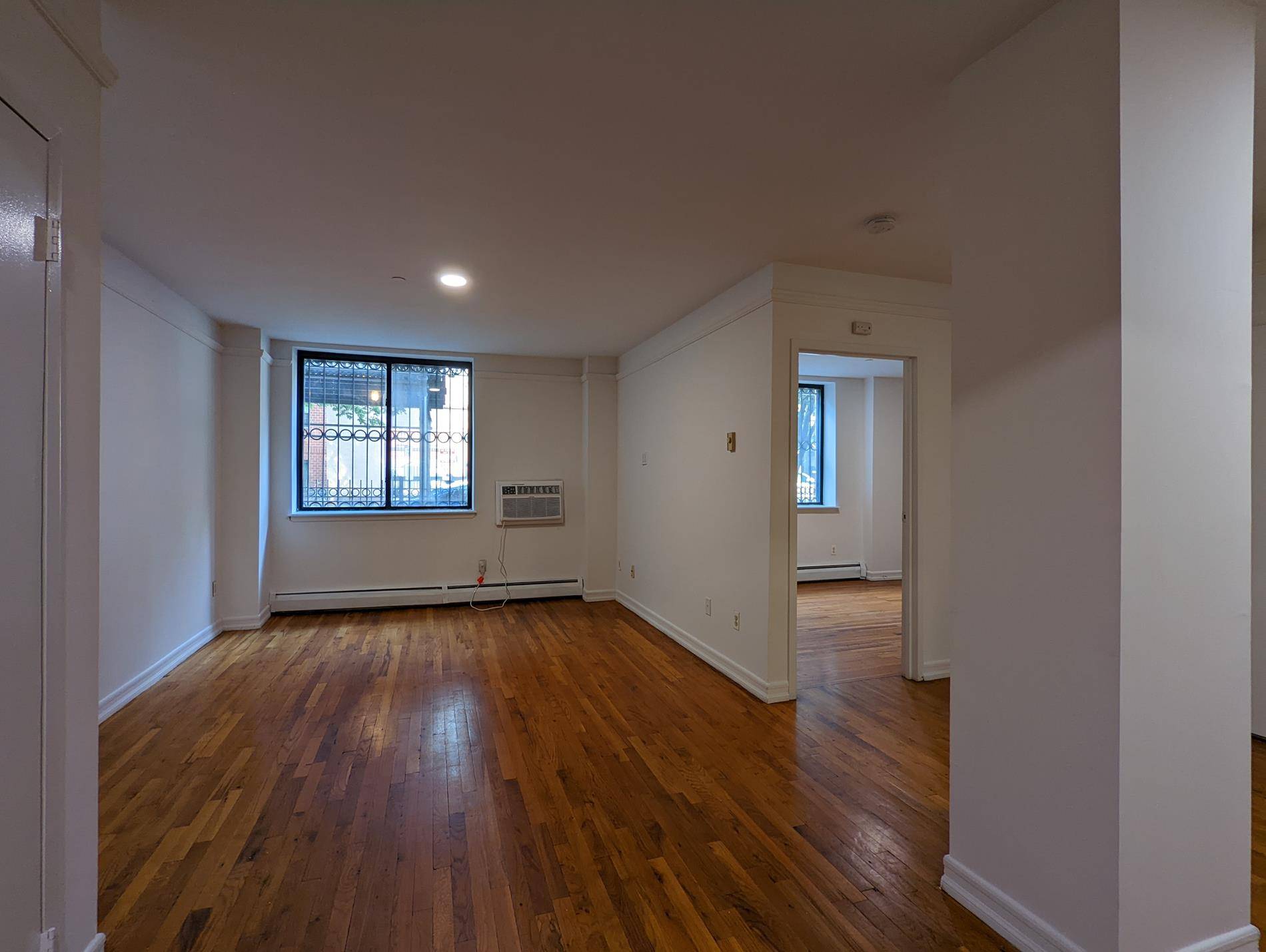 LARGE EAST VILLAGE 1 BEDThe building features Elevator Fitness Center Private Courtyard Virtual doorman Laundry On site Super Bicycle storageCentrally located in the exciting East Village, 394 East 8th Street ...
