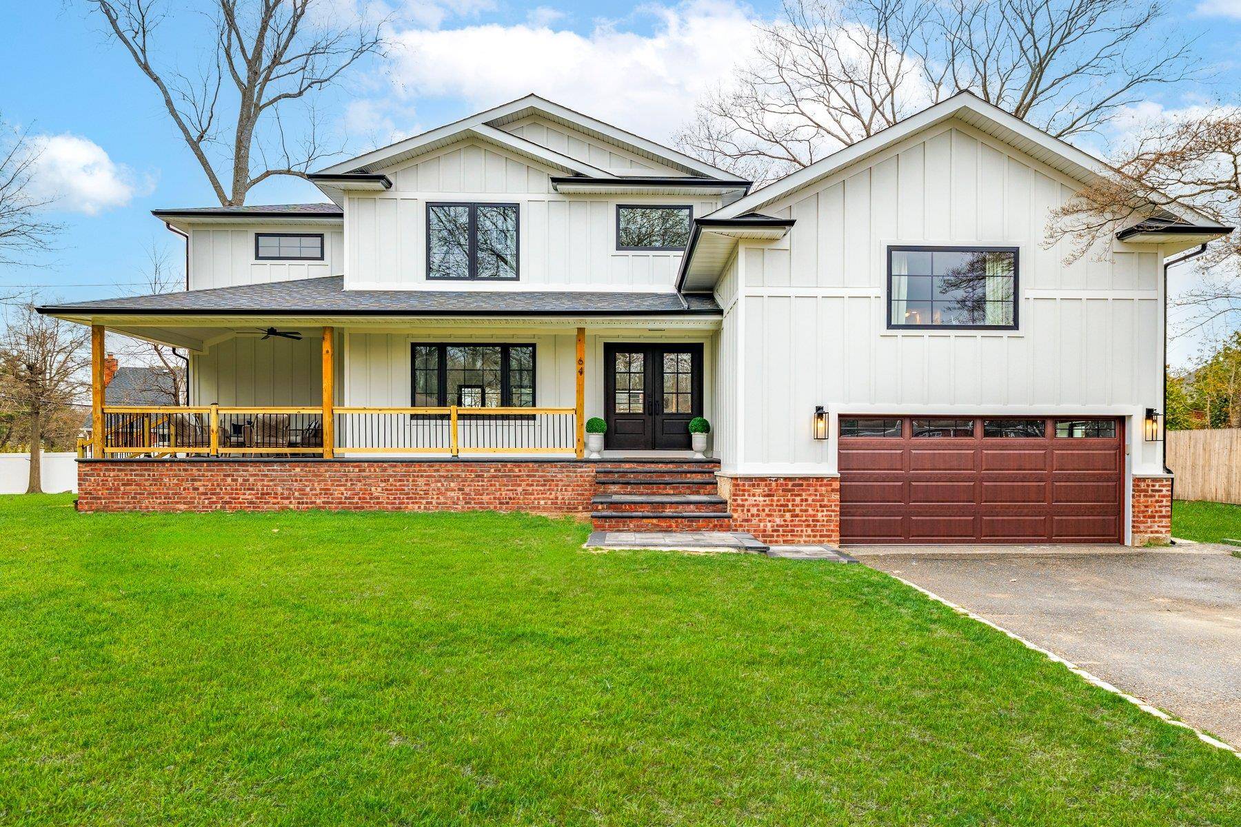 Nestled on a serene and private cul de sac in the Village of Westbury, 64 Jane Court redefines upscale living with a bespoke design that harmonizes elegance, innovation, and comfort.