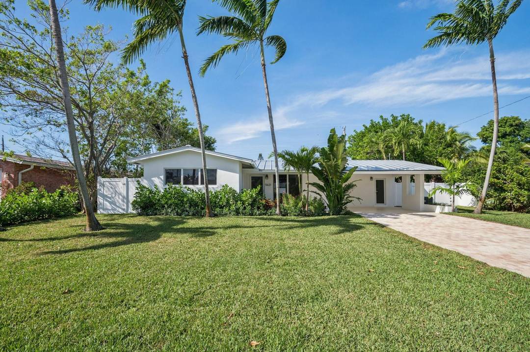 Fully Renovated 3BR 2BA Office Den Pool Home in Coral Ridge Isles !