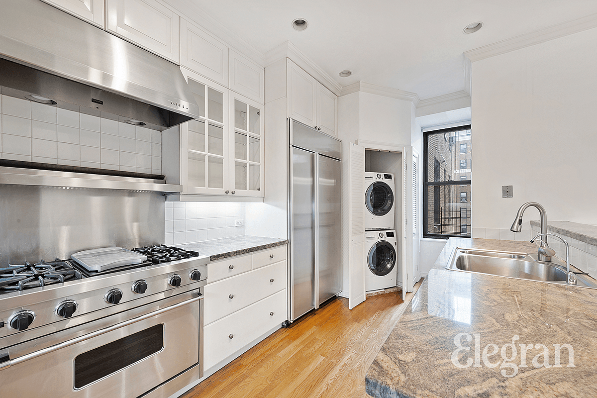Step into timeless elegance in this beautifully appointed Upper West Side residence at The Admaston.