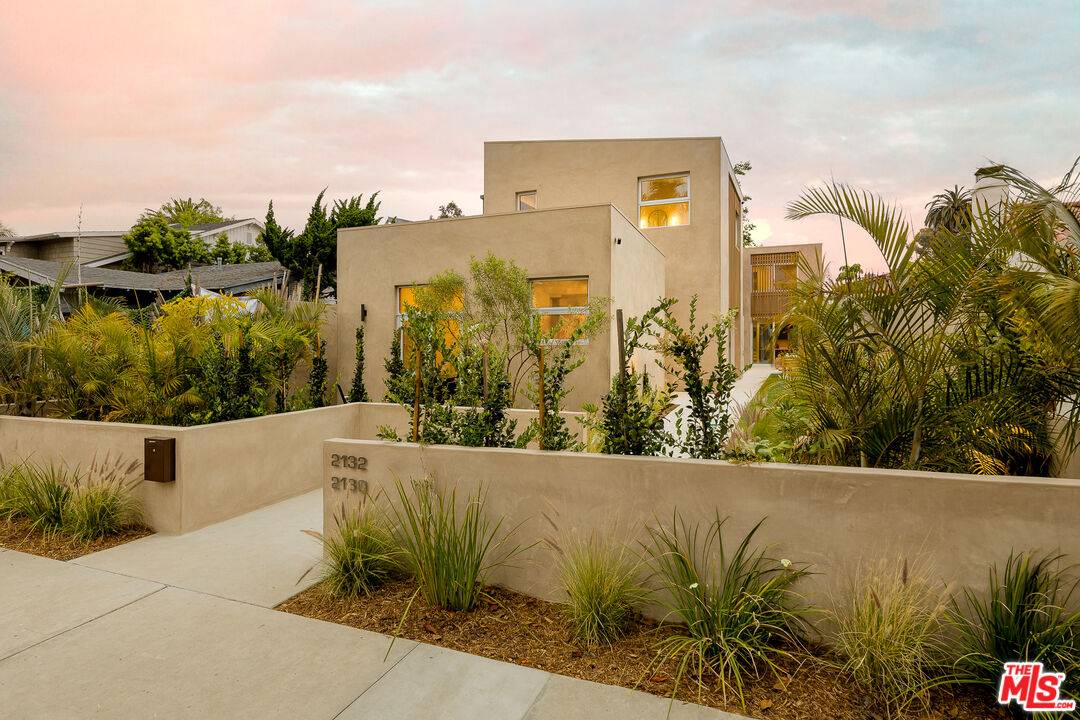 2132   Walnut Ave 5BR Marina Del Rey La