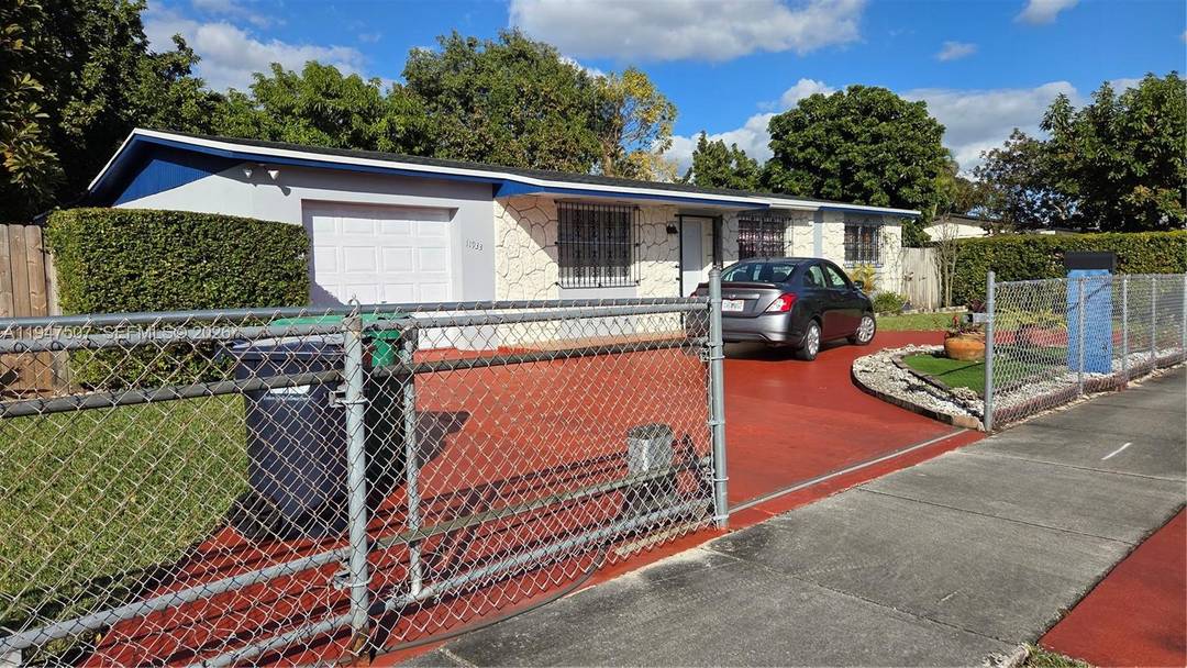 Make this your dream home !