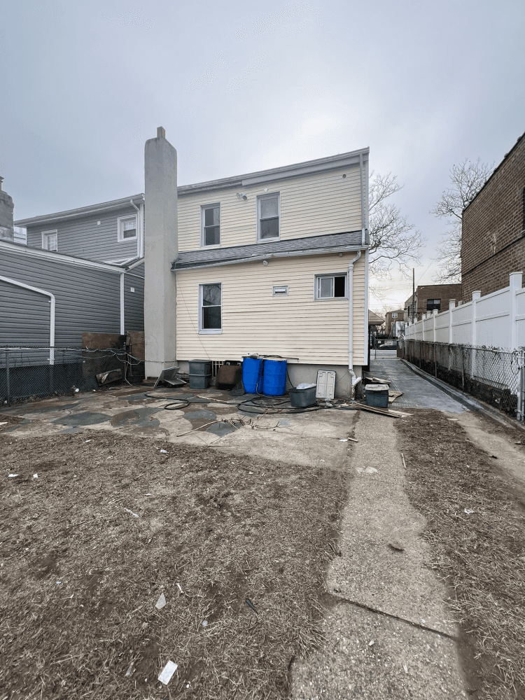 Canarsie Prime Rockaway Parkway Fully detached 2 family used as one family duplex with accessory finished basement with separate entrance 3 4 bath and 2 bedrooms !