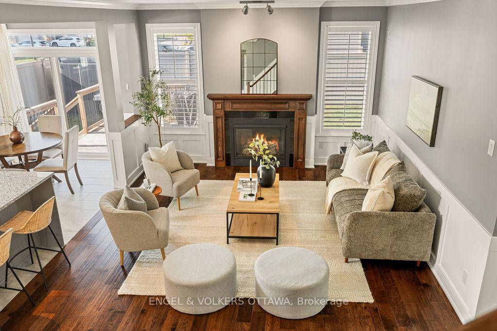 Welcome to 379 Ardmore A METICULOUSLY maintained Westbrook model by Richcraft for sale by the original owners !
