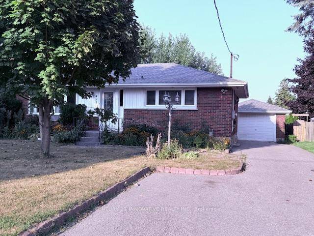 3 2 Bedroom Brick Detached Bungalow Entire House for Rent, Main floor 2800 with 60 bills Basement 1500 with 40 bills Main Floor Lease Includes 3 spacious bedrooms and 1 ...