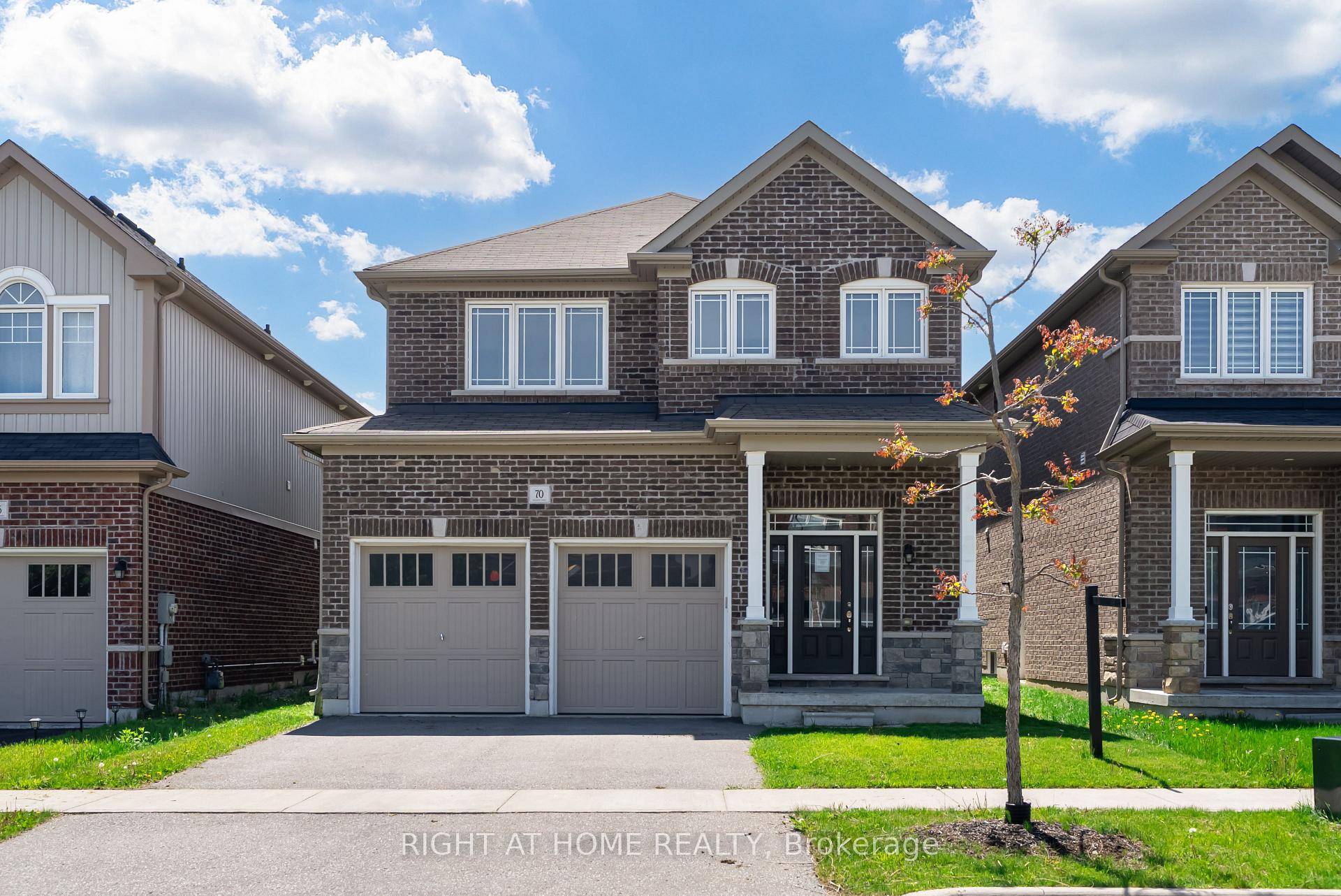 Welcome to Orchard West Community of Bowmanville executive 4 bedroom, 3 bathroom, 2 storey home double garage hardwood flooring gas fireplace separate side entrance
