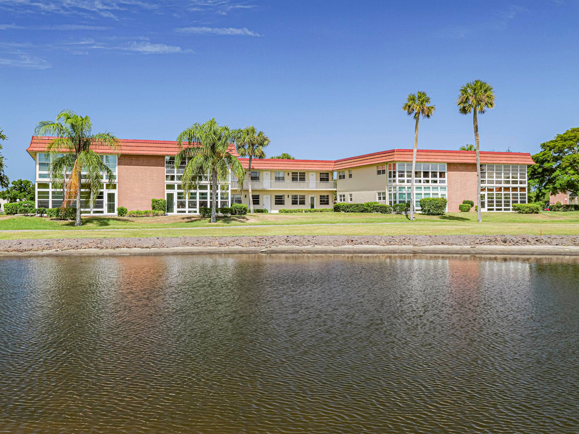 First Floor 1BDR 1BA condo with lake views in active 55 community.