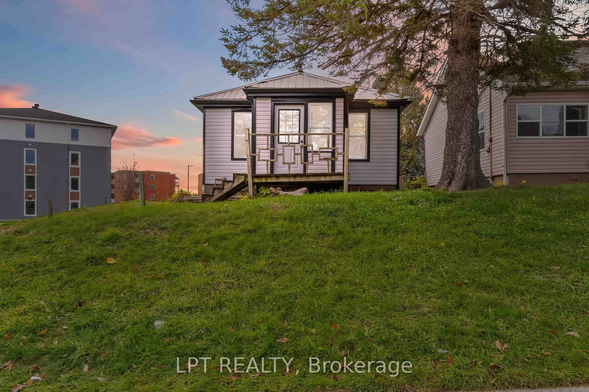 Welcome to 222 Bartholomew Street Cozy, Updated, and Full of Charm !