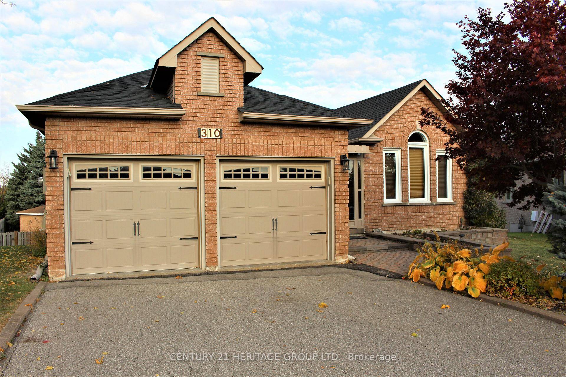 Welcome to 310 Chambers Crescent, a truly exceptional 3 1 bedroom bungalow in the heart of Newmarket.