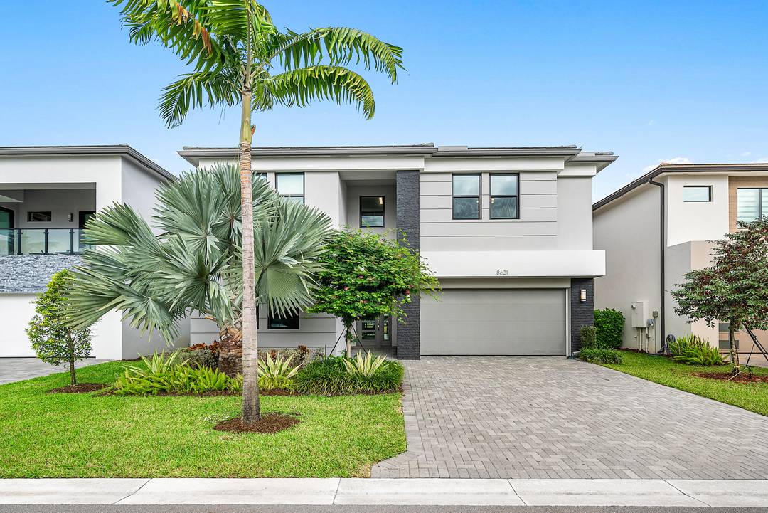 Set on a picturesque lakefront homesite in the prestigious Lotus Palm community, this stunning Polynesia model delivers the rare combination of water views, modern design, and refined finishes that define ...