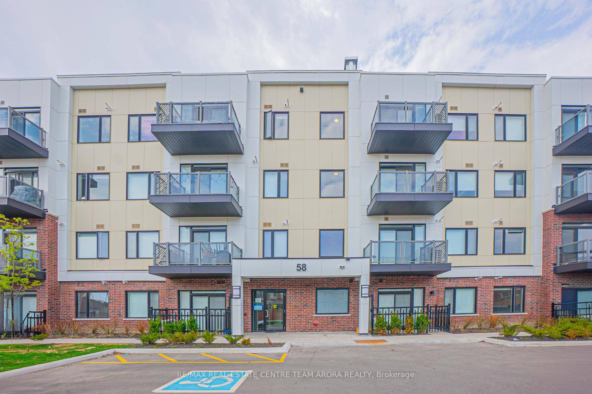 Luxury Living with a Stunning View A Rare Opportunity !