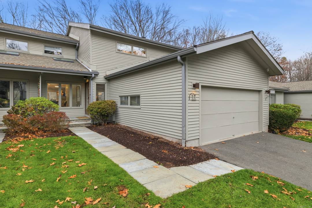 Stunning 3 level modern condo featuring bright, open living spaces and stylish updates throughout.