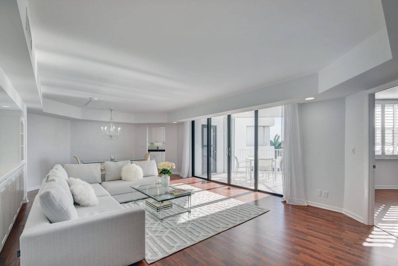 ! Experience coastal living in this stunning FURNISHED 1 bedroom, 1.
