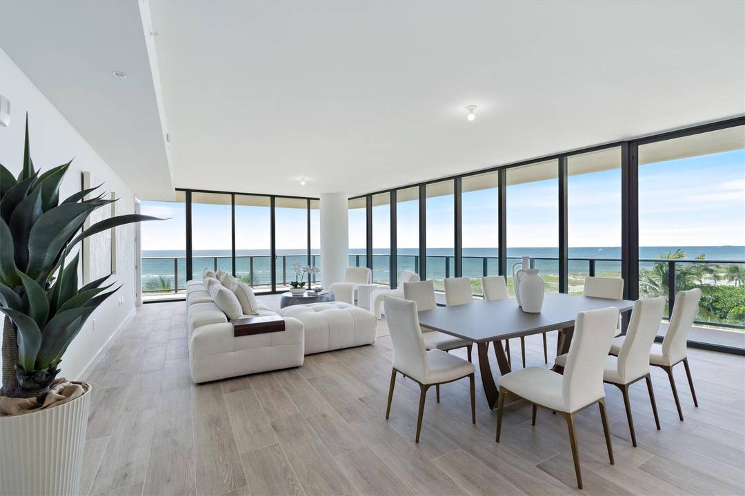 The newest standard of luxury living on the beach CASAMAR 401 is the premier 4 bedroom floor plan in the building.