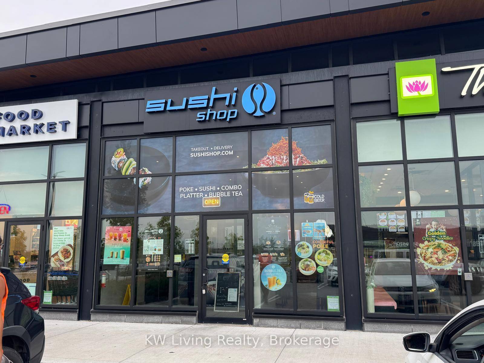 Sushi Shop, part of the renowned MTY Group, is one of Canadas most recognized premium sushi franchises, known for its innovative menu, high quality ingredients, and authentic Japanese flavors.