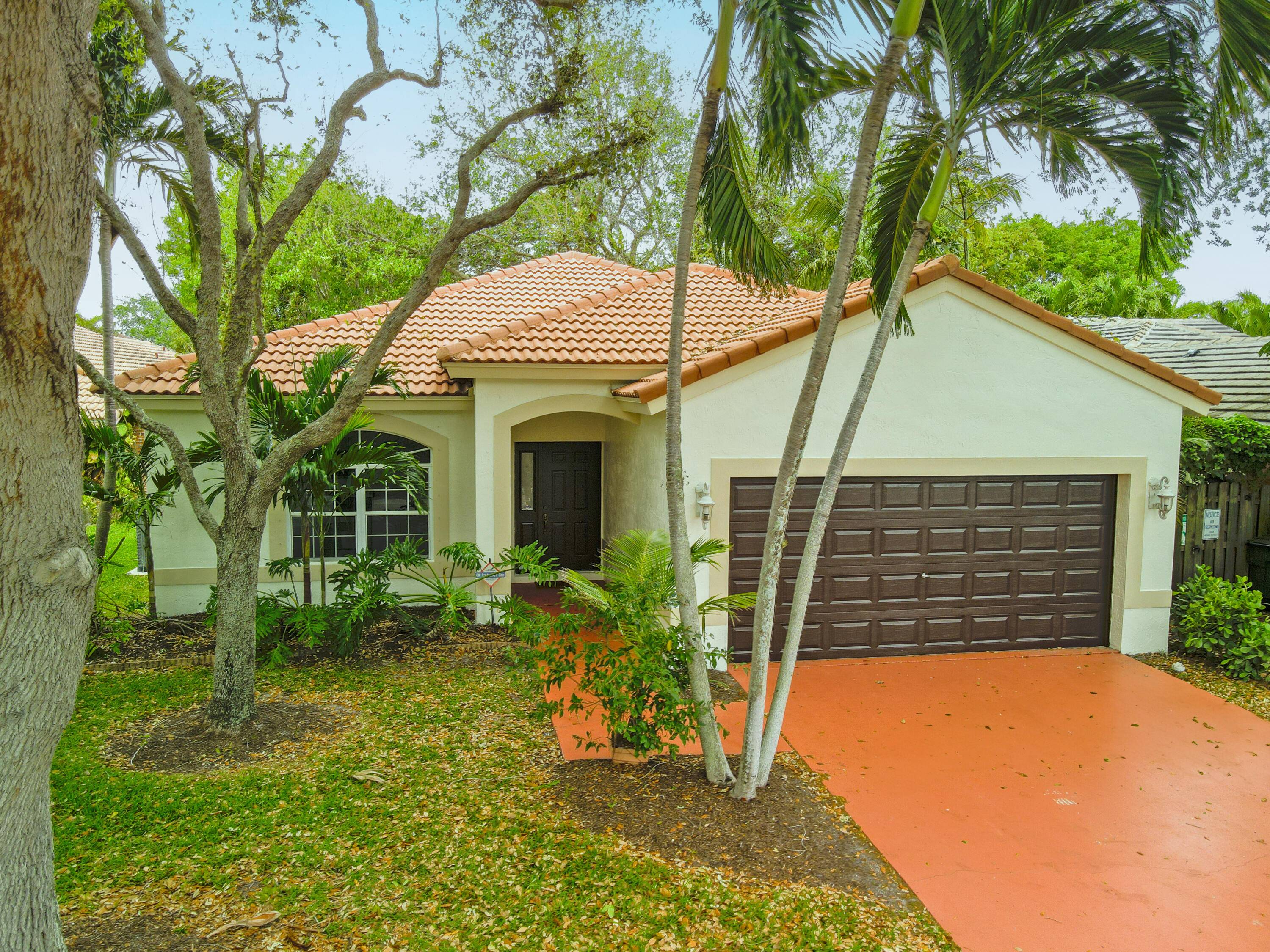 Welcome to 4155 Northwest 1st Court in sunny Delray Beach, FL a place where comfort meets laid back vibes !