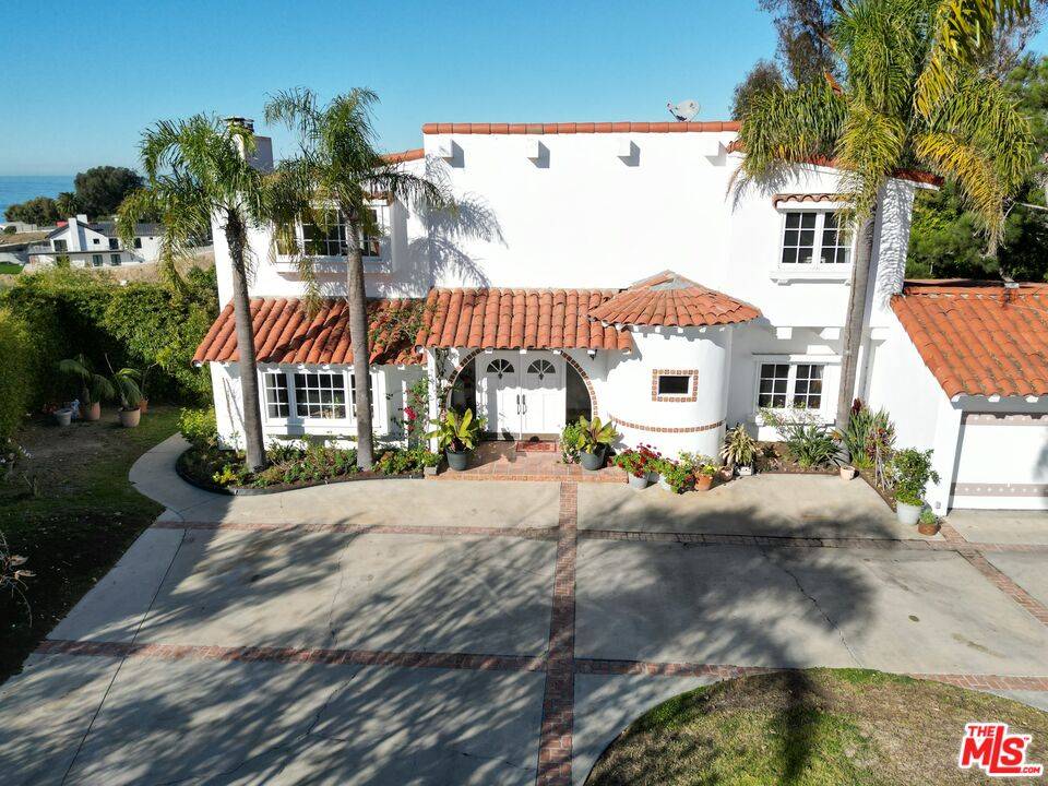 6855   Dume Dr 4BR Malibu La