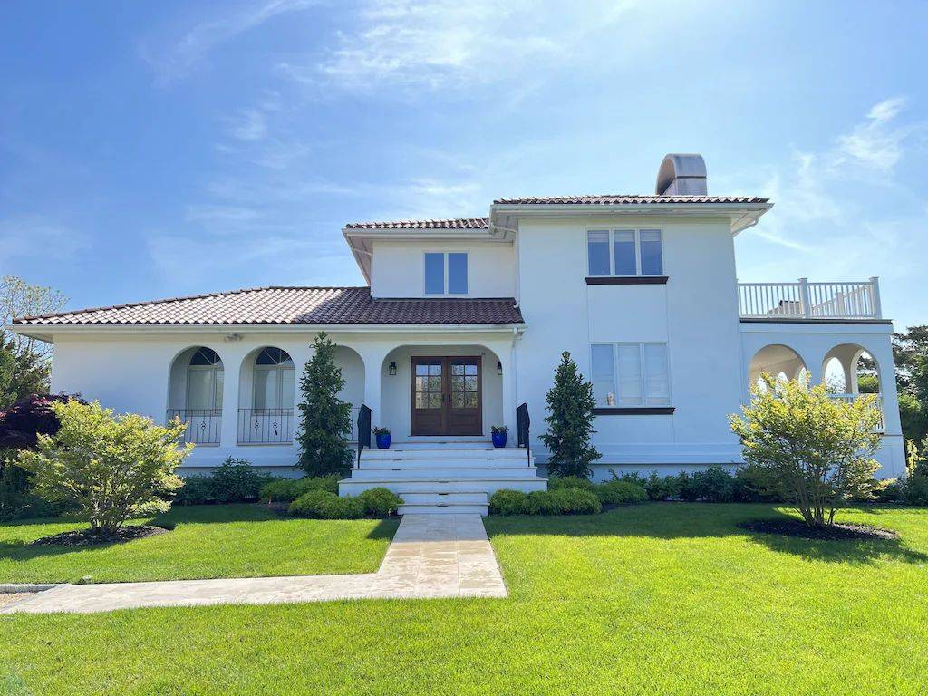 Westhampton Beach 4 Bedroom