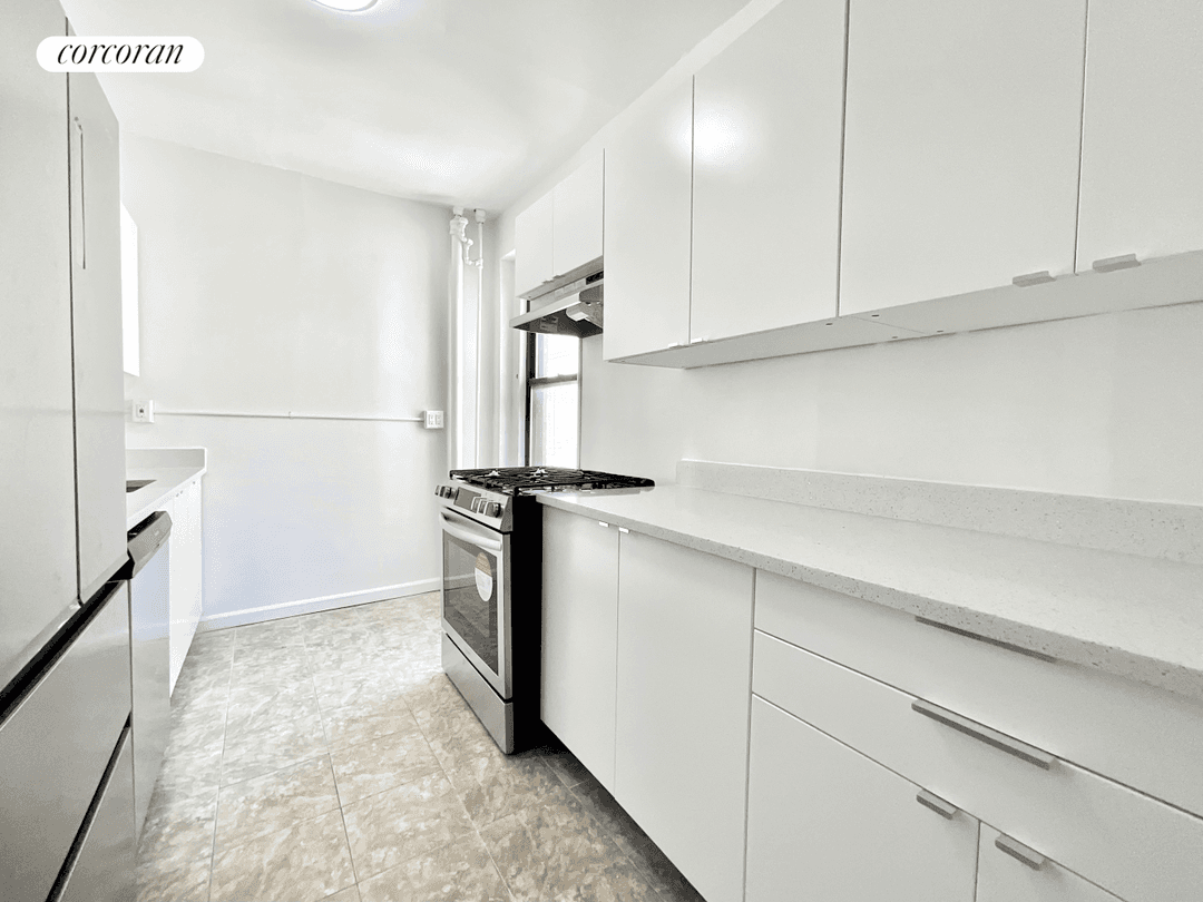 Welcome to Northern Lights A collection of newly released, brand new, renovated apartments in a re imagined pre war, converted condominium building located moments away from the heart of Downtown ...