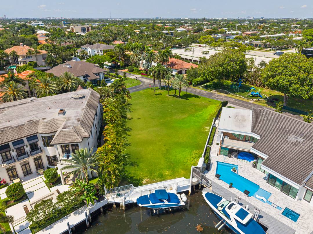 Welcome to The Sanctuary Boca Raton's most coveted and ultra exclusive waterfront enclave, celebrated for its unmatched privacy, 24 7 armed gate security, and world class yachting lifestyle.
